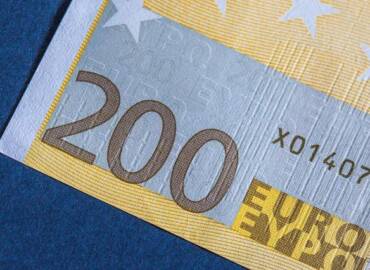 Una tantum di duecento euro per lavoratori autonomi